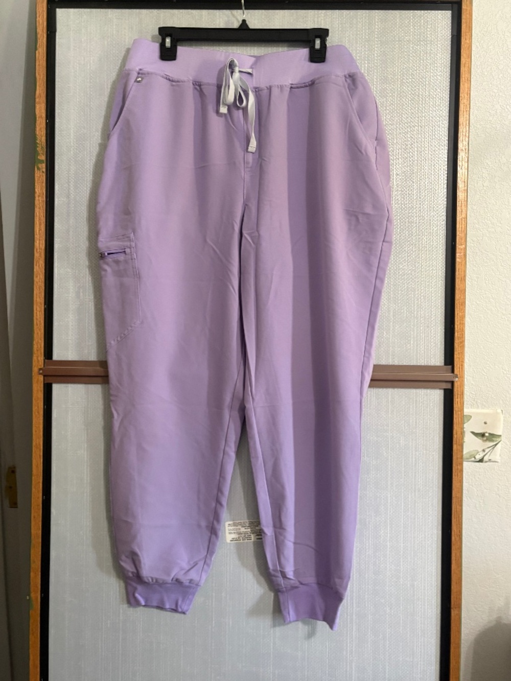 Lilac FIGS Zamora Jogger Scrub Pant